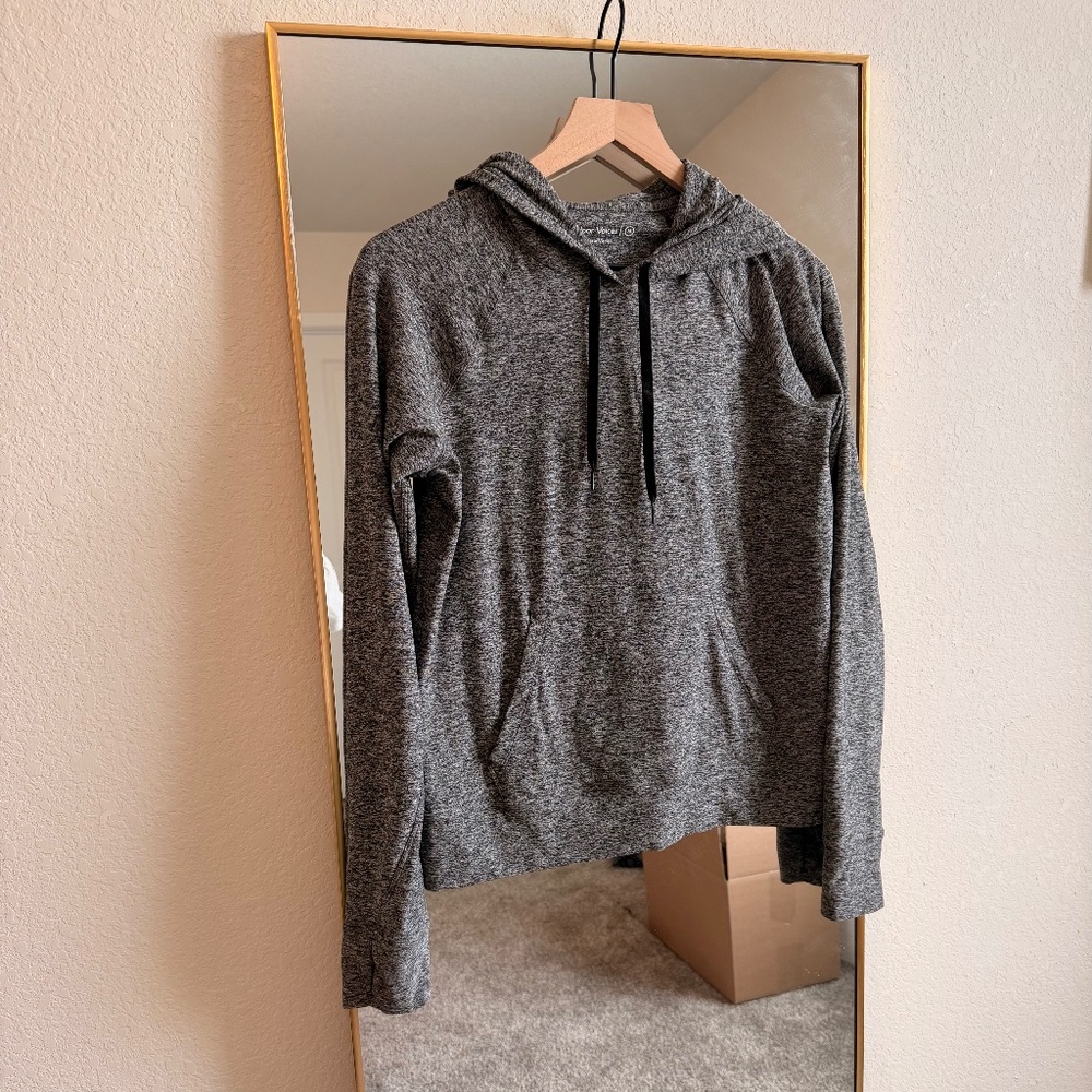 Outdoor Voices CloudKnit Hoodie | Heather Grey